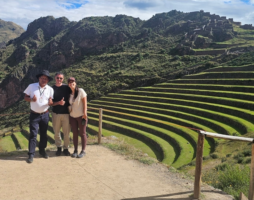 Sacred Valley Tour with Machu Picchu Connection