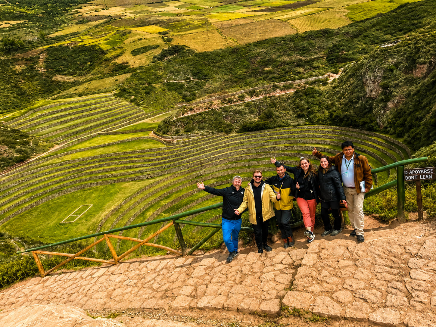 TOUR DO VALE SAGRADO COM CONEXÃO PARA MACHU PICCHU